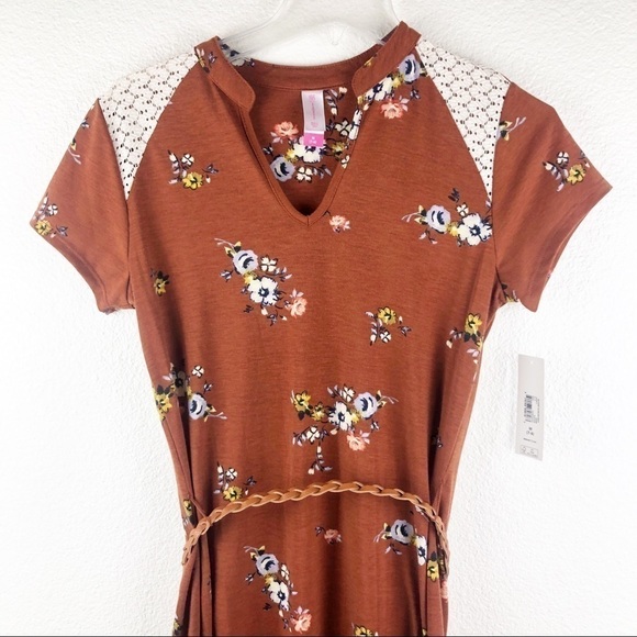 Juniors No Boundaries Boho Brown Floral Dress Size Medium! - Picture 4 of 7
